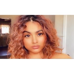 Meet your Posher, Alison